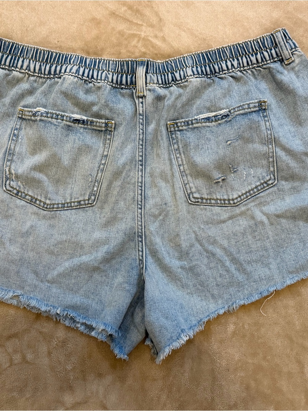 Aerie NWT Daydream Denim Shorts Size XL - Picture 2 of 3
